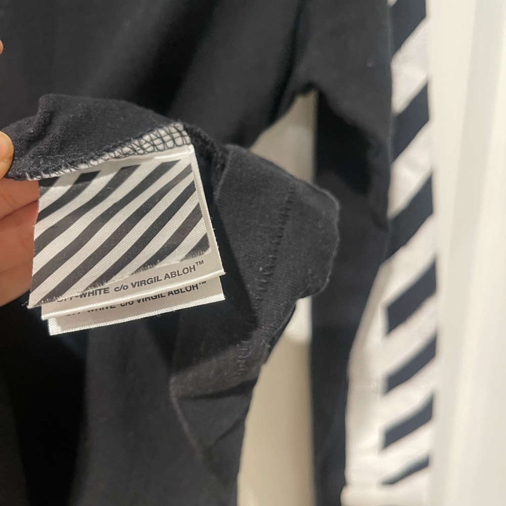Off-White virgil abloh Brushed Stripes Long Sleeve T-shirt - Picture 5 of 5